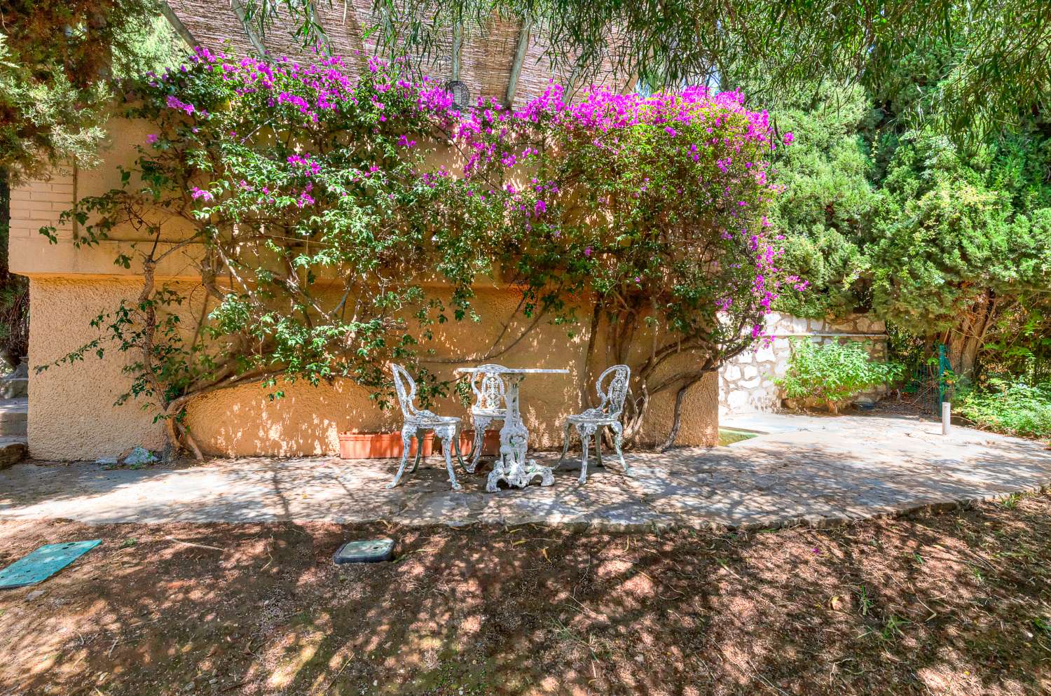 Magnificent Andalucian style villa situated only a short walking distance from the beach