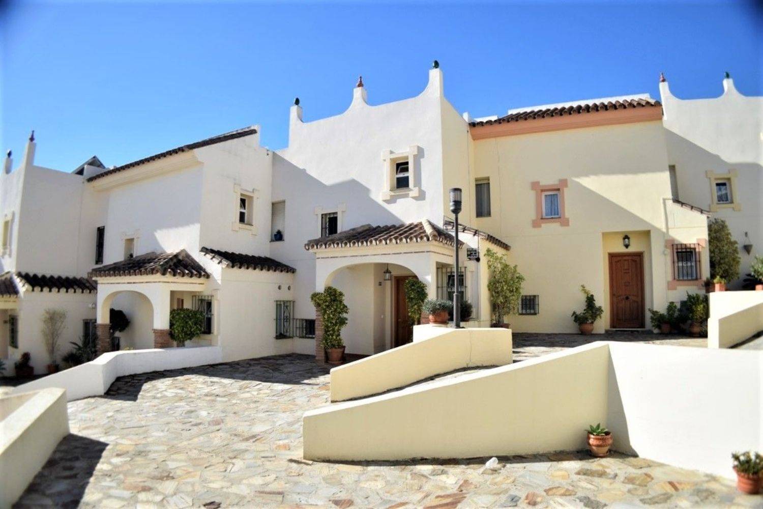 Impeccable house, in perfect condition. Residential area La Sierrezuela