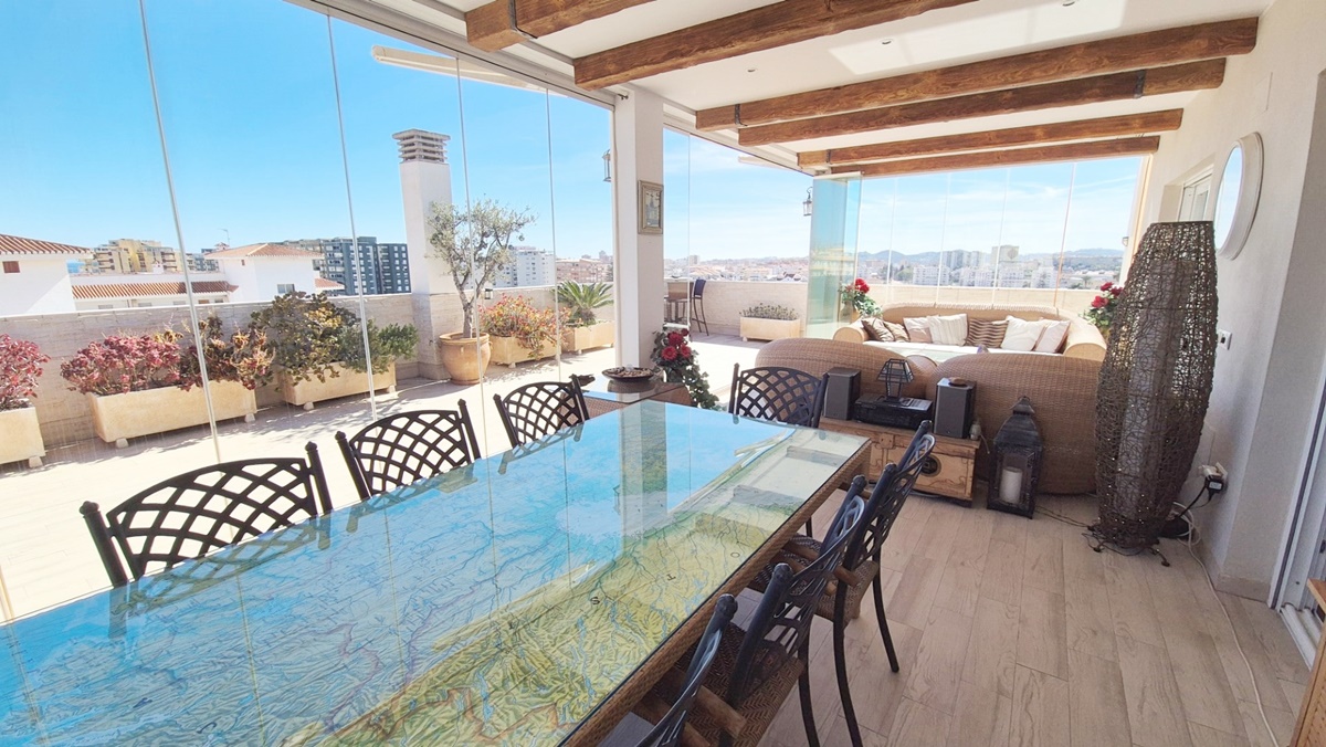 Large Penthouse in Los Boliches